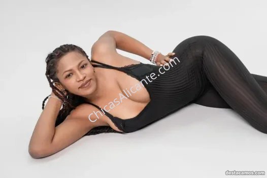 Naomys, 35, Masajista, Alicante centro, 613908391